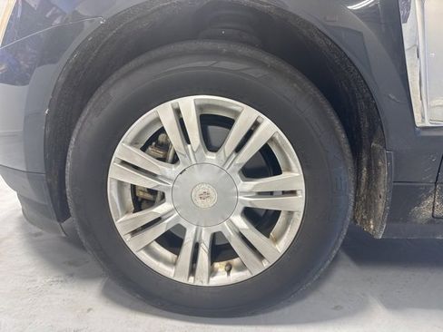 Used 2016 Cadillac SRX Luxury image 11