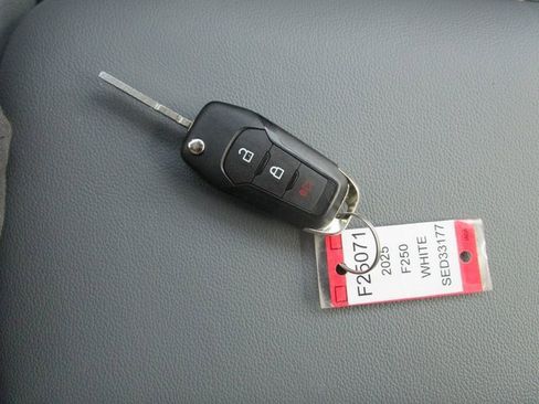 New 2025 Ford F250 XL w/ FX4 Off-Road Package image 41