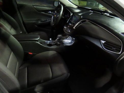 Used 2023 Chevrolet Malibu LT image 11