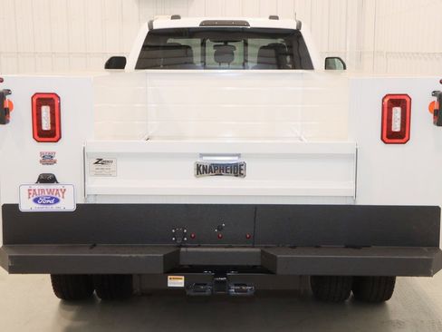 New 2025 Ford F350 XL w/ XL Chrome Package image 6