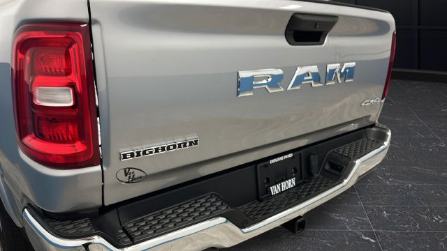 Used 2025 RAM 1500 Big Horn AWD/4WD image 40