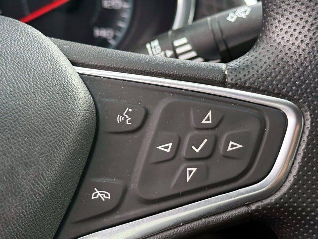 Used 2020 Chevrolet Malibu LT FWD image 23