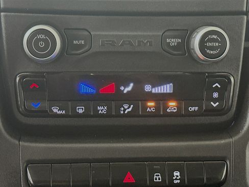 Used 2023 RAM ProMaster 3500 w/ Driver Convenience Group image 23