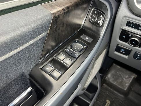 Used 2023 Ford F150 Lariat w/ Equipment Group 502A High AWD/4WD image 24