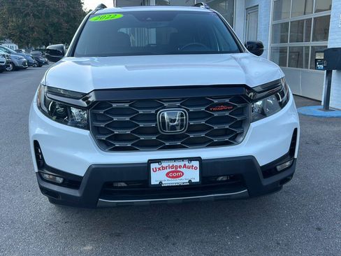 Used 2022 Honda Passport TrailSport image 3