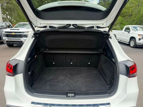 Used 2023 Mercedes-Benz GLA 250 w/ Premium Package image 8