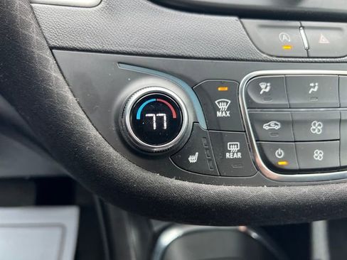 Used 2024 Chevrolet Malibu LT image 23