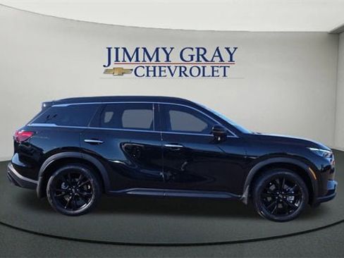 Used 2025 INFINITI QX60 Luxe image 2