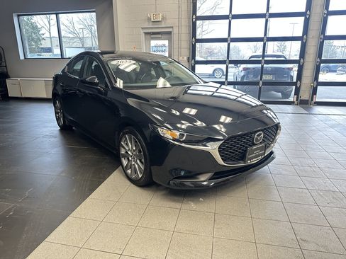 Certified 2022 MAZDA MAZDA3 s image 13