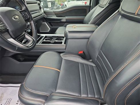 Used 2024 Ford F250 Platinum w/ FX4 Off-Road Package image 18