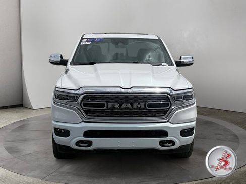 Used 2019 RAM 1500 Limited AWD/4WD image 2
