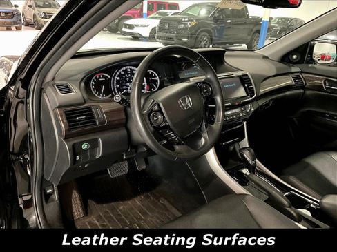Used 2017 Honda Accord EX-L image 4