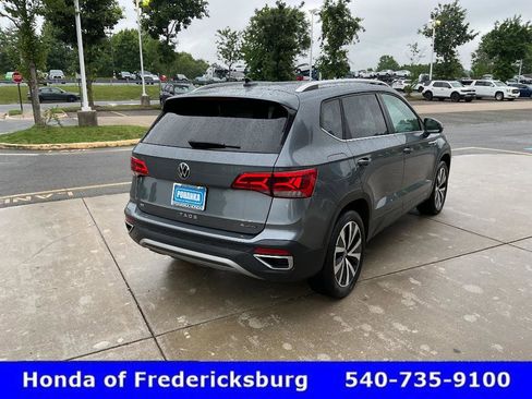 Used 2022 Volkswagen Taos SE AWD/4WD image 6
