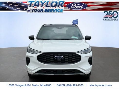 Certified 2024 Ford Escape ST-Line w/ Tech Pack #1 AWD/4WD image 3