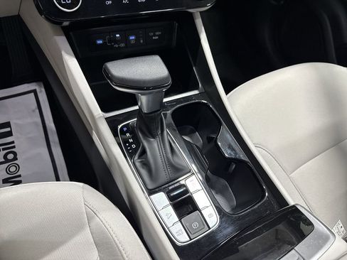 Used 2025 Hyundai Tucson SEL image 16