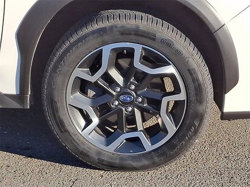 Used 2016 Subaru Crosstrek 2.0i Premium image 8