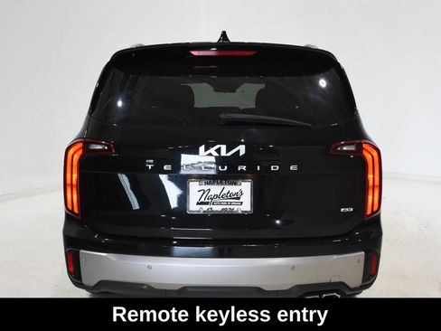 Used 2025 Kia Telluride S AWD/4WD image 6
