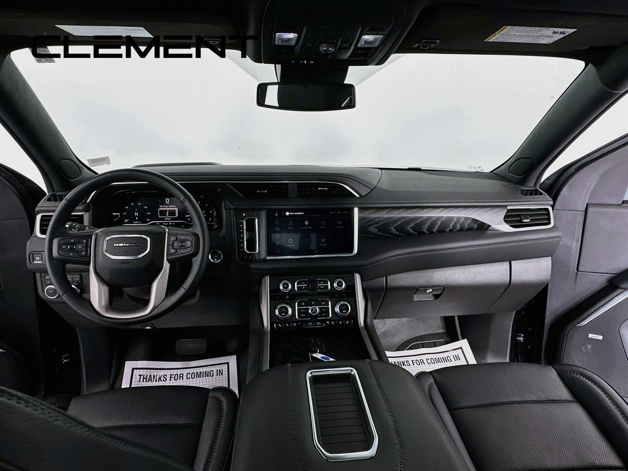 Used 2024 GMC Yukon Denali AWD/4WD image 12