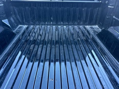 Used 2025 GMC Sierra 1500 Elevation AWD/4WD image 17