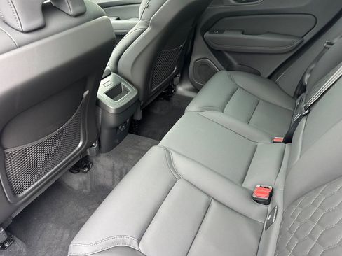 New 2026 Volvo XC60 B5 Plus w/ Climate Package AWD/4WD image 4