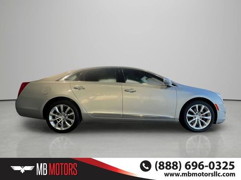 Used 2017 Cadillac XTS Luxury FWD image 4