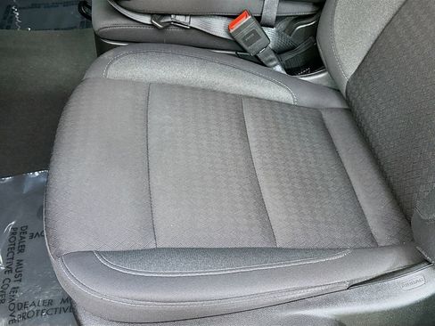 Used 2025 Chevrolet Silverado 1500 LT AWD/4WD image 22