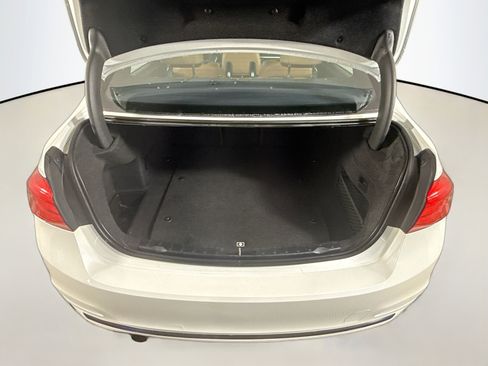 Used 2017 BMW 330e 330e iPerformance image 34