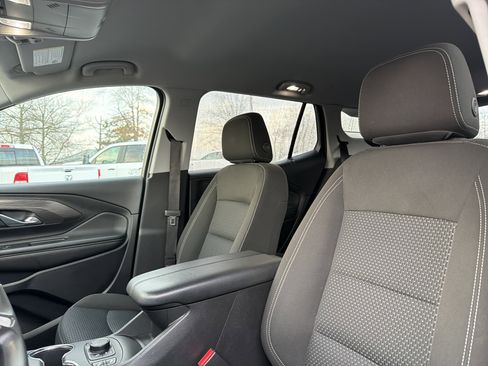 Used 2022 GMC Terrain SLE w/ Driver Convenience Package image 27