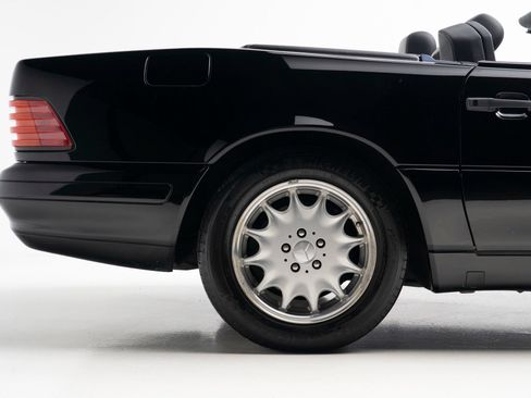 Used 1998 Mercedes-Benz SL 600 image 57