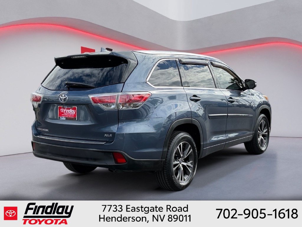 Used 2016 Toyota Highlander XLE w/ Protection Package #3 FWD image 2