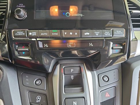 Used 2024 Honda Odyssey EX-L image 23