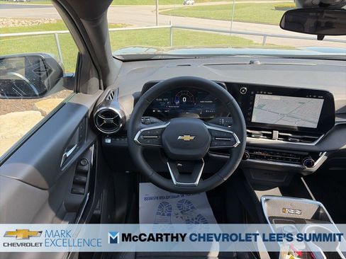 New 2026 Chevrolet Equinox LT w/ Convenience Package II AWD/4WD image 48