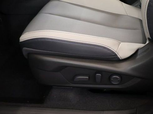 New 2025 Subaru Forester Limited image 14