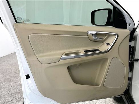 Used 2012 Volvo XC60 3.2 FWD image 20