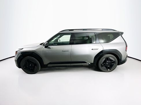 Used 2024 Kia EV9 GT-Line AWD/4WD image 4
