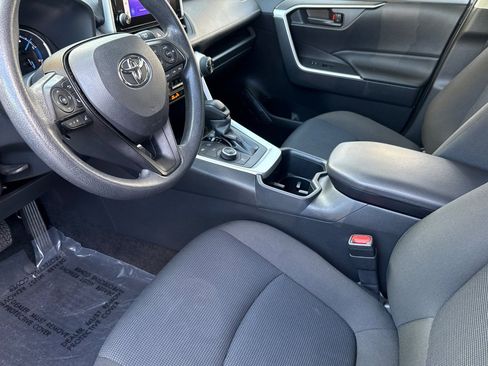 Certified 2025 Toyota RAV4 LE image 12