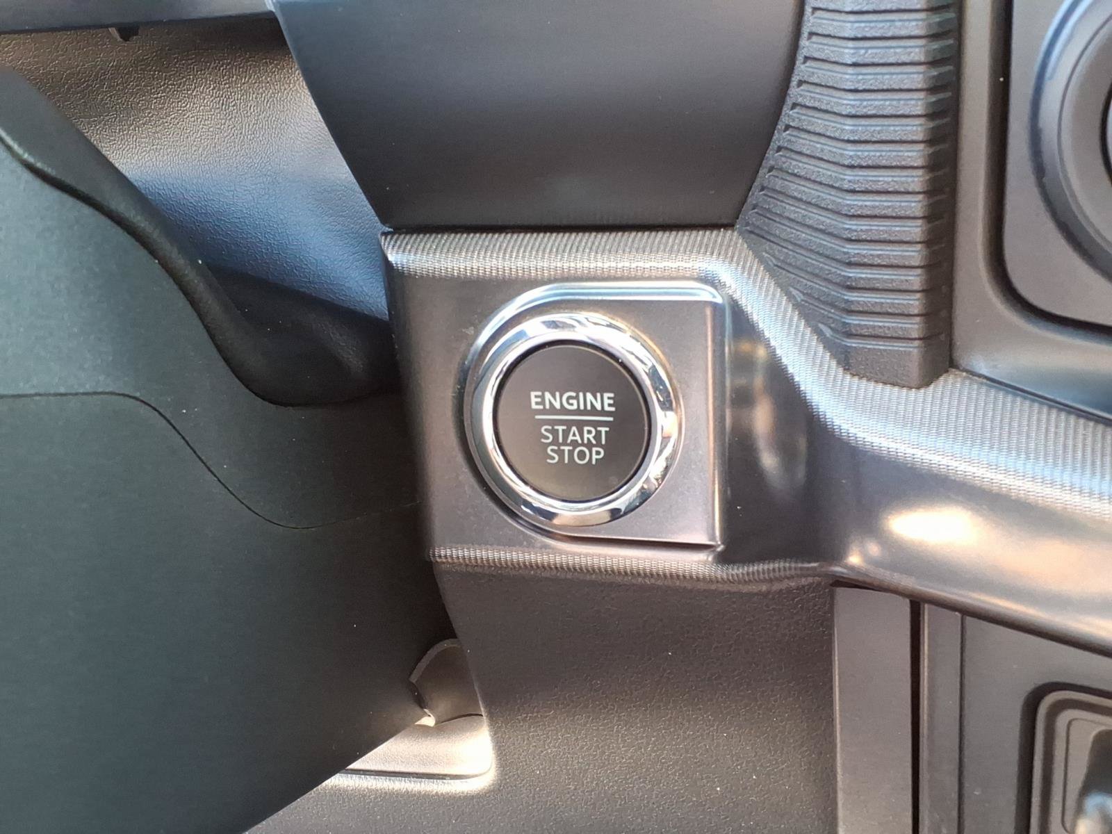 Used 2024 Ford F150 Raptor AWD/4WD image 28