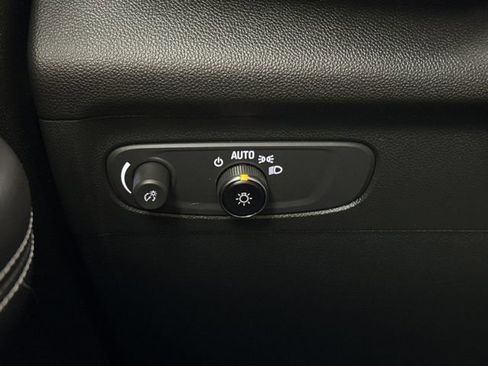 Used 2023 Buick Envision Preferred image 26