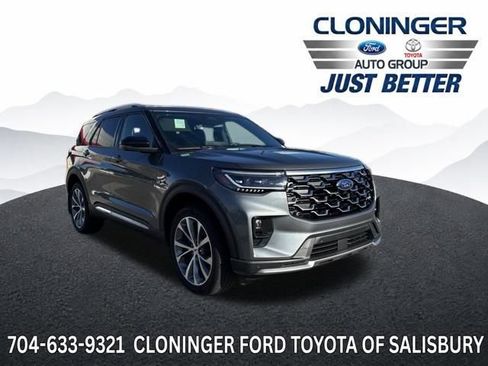 Used 2025 Ford Explorer Platinum w/ Ultimate Package AWD/4WD image 1