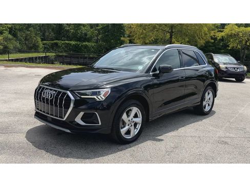 Used 2020 Audi Q3 2.0T Premium Plus AWD/4WD image 4