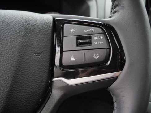 Used 2025 Honda Odyssey EX-L image 28