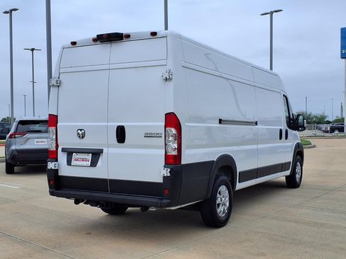 Used 2026 RAM ProMaster 3500 w/ Quick Order Package 22G SLT FWD image 7