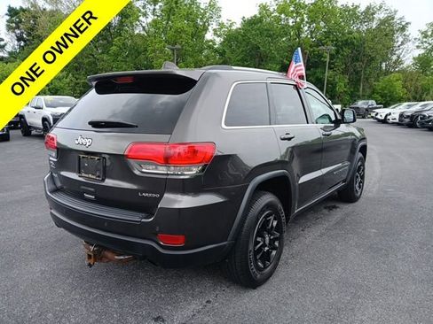 Used 2019 Jeep Grand Cherokee Laredo AWD/4WD image 7