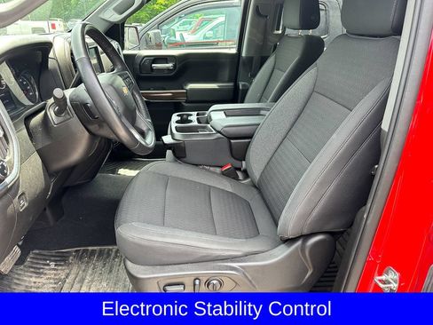 Used 2022 Chevrolet Silverado 1500 LT AWD/4WD image 7
