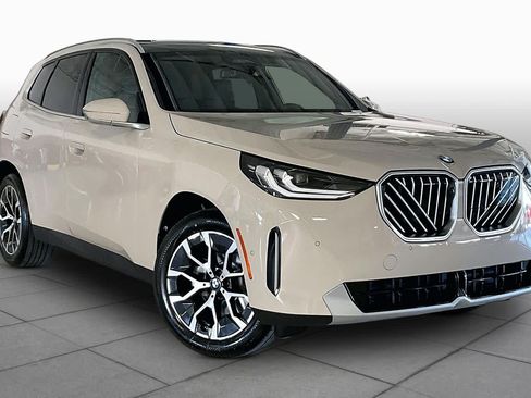 New 2026 BMW X3 xDrive30i w/ Premium Package AWD/4WD image 2