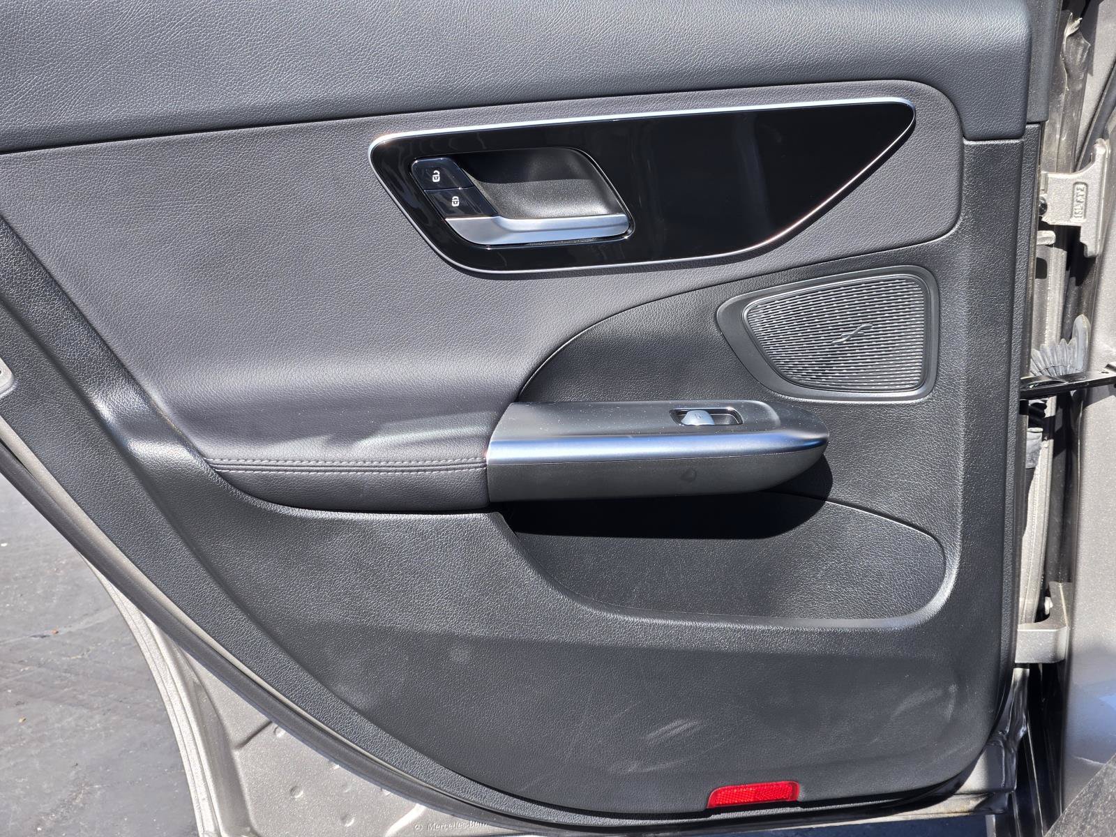Used 2024 Mercedes-Benz C 300 Sedan w/ Winter Package image 22