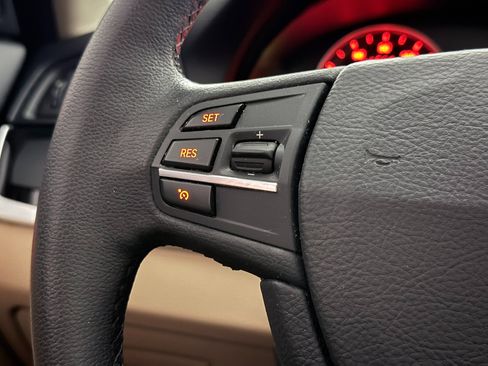 Used 2014 BMW 535i xDrive Sedan image 40