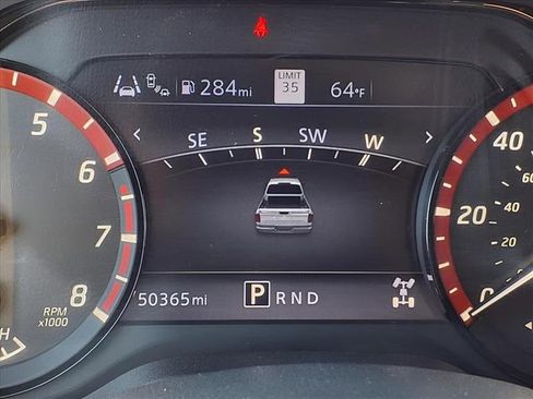 Used 2022 Nissan Titan PRO-4X w/ Pro-4x Convenience Package image 23