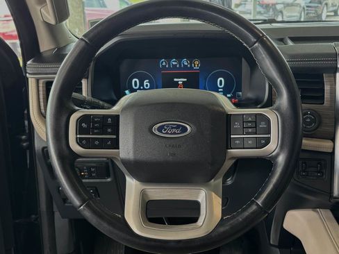 Used 2022 Ford Expedition Max Limited AWD/4WD image 46