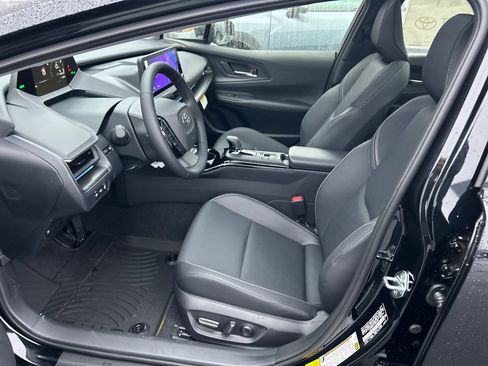 New 2026 Toyota Prius AWD image 17